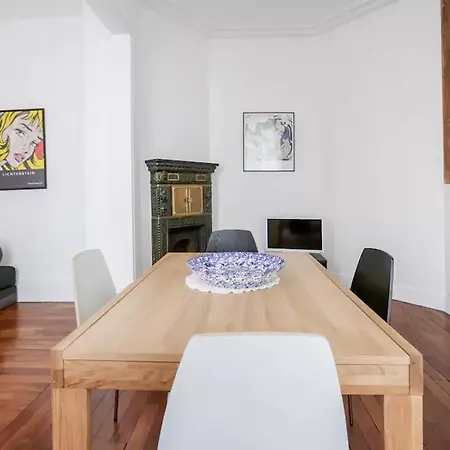Renewed Flat Nice With View Paris